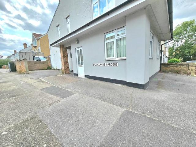 2 bedroom maisonette to rent