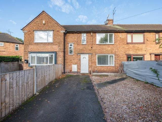 2 bedroom maisonette to rent