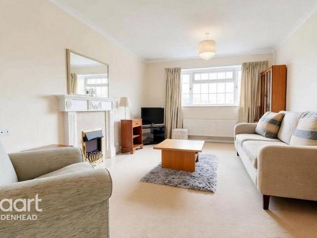 2 bedroom maisonette to rent