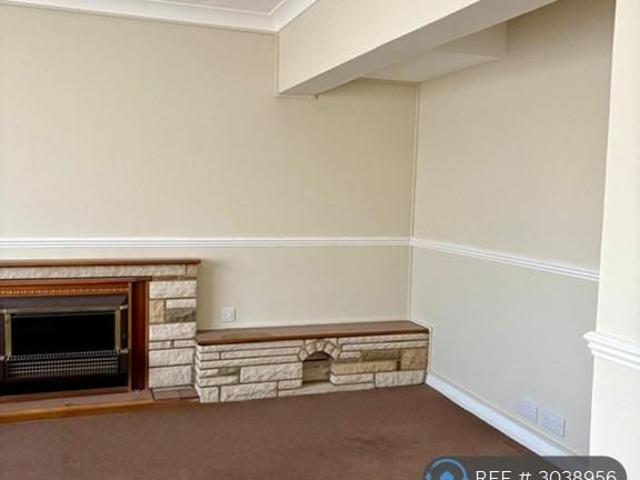 2 bedroom maisonette to rent