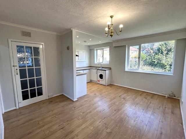 2 bedroom maisonette to rent
