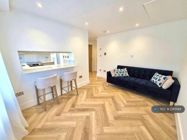 2 bedroom maisonette to rent