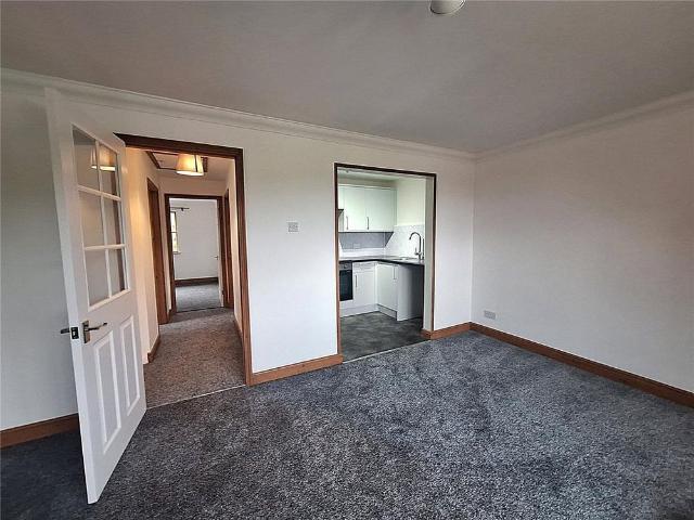 2 bedroom maisonette to rent