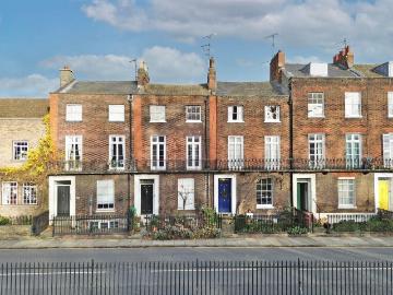 King's Lynn, Norfolk county, Isles of Scilly TR, Cornwall county, South West England