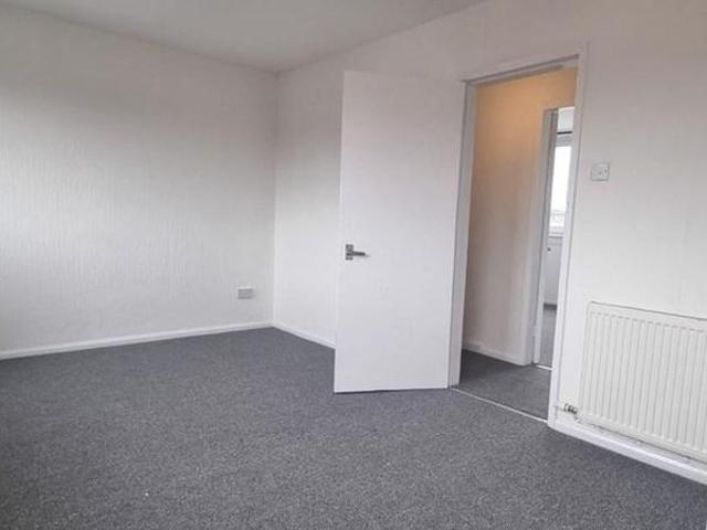 2 bedroom maisonette to rent