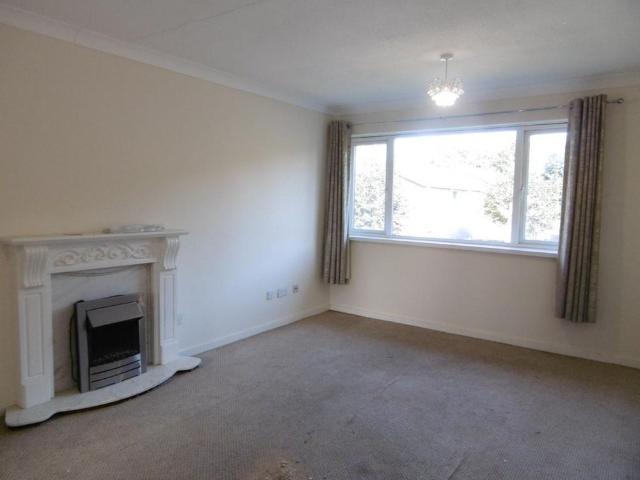 2 bedroom maisonette to rent