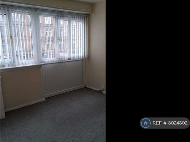 2 bedroom maisonette to rent