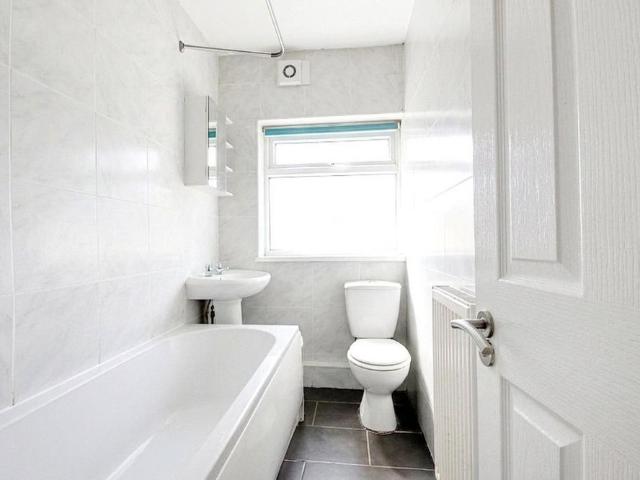 2 bedroom maisonette to rent