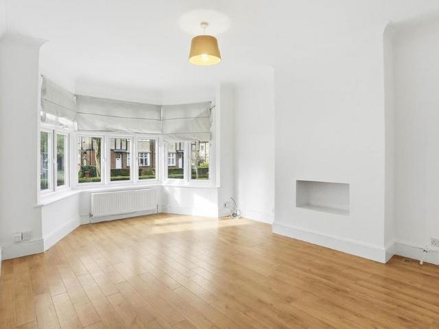 2 bedroom maisonette to rent