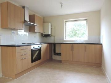 2 bedroom maisonette to rent