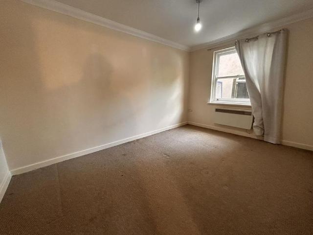 2 bedroom maisonette to rent