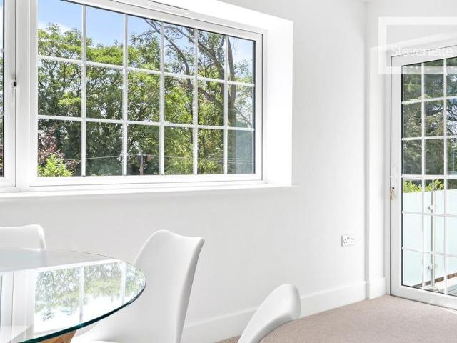 2 bedroom maisonette to rent
