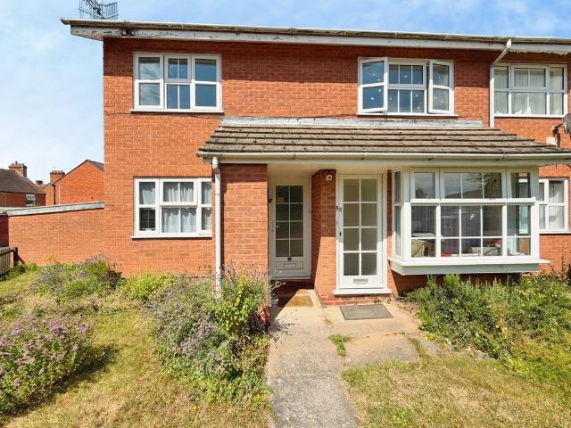 2 bedroom maisonette to rent