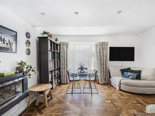 2 bedroom maisonette to rent