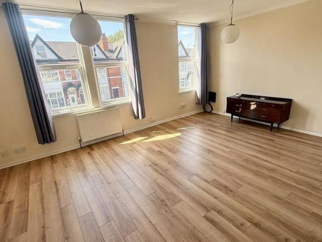 2 bedroom maisonette to rent