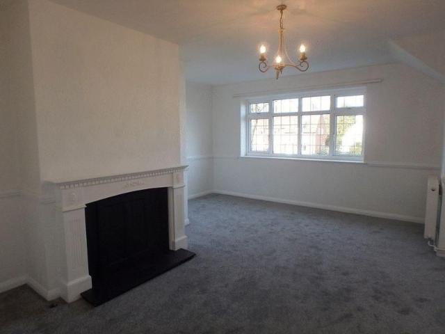 2 bedroom maisonette to rent