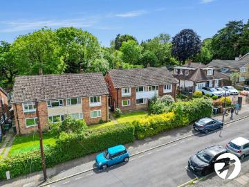 2 bedroom maisonette to rent