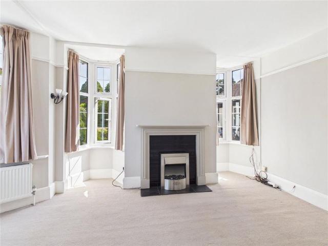 2 bedroom maisonette to rent
