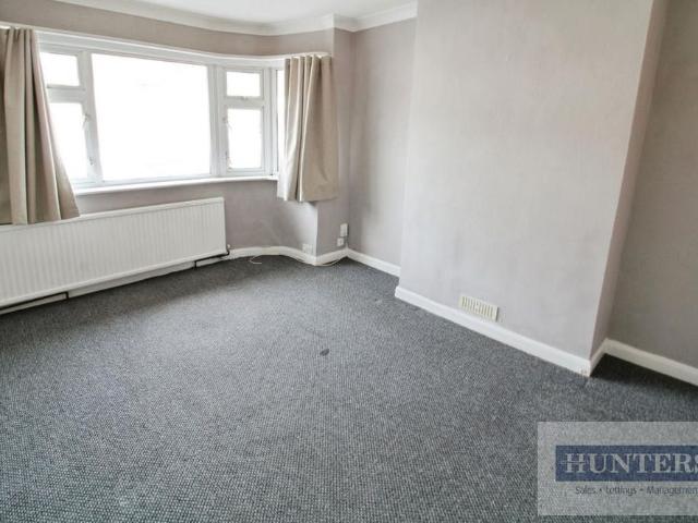 2 bedroom maisonette to rent