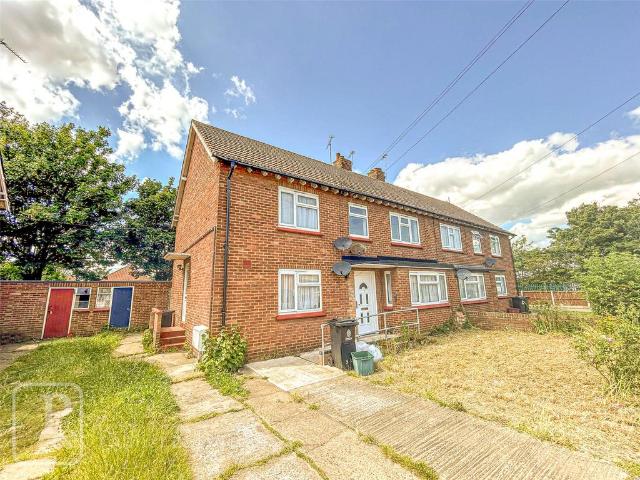 2 bedroom maisonette to rent