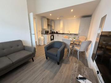 2 bedroom maisonette to rent