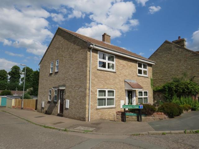 2 bedroom maisonette to rent