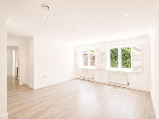 2 bedroom maisonette to rent