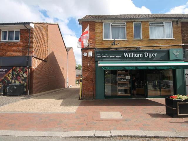 2 bedroom maisonette to rent