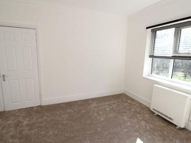 2 bedroom maisonette to rent