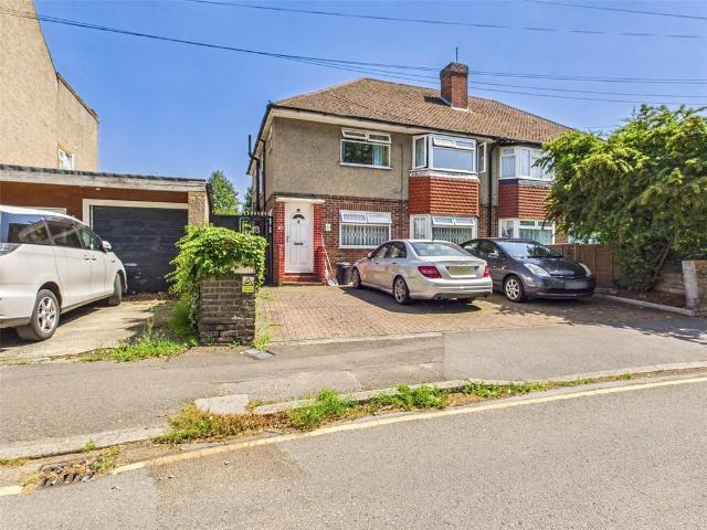 2 bedroom maisonette to rent