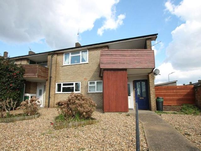 2 bedroom maisonette to rent