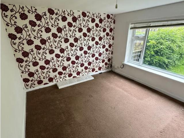 2 bedroom maisonette to rent