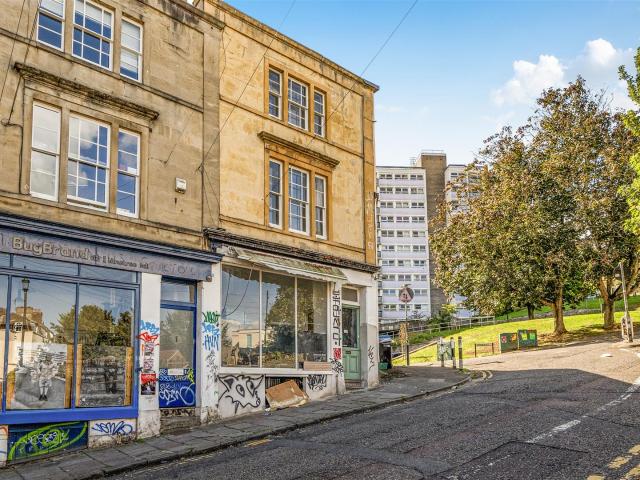 2 Bedroom Maisonette | Bristol, BS1 3SB