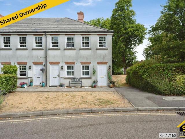 2 bedroom maisonette for sale