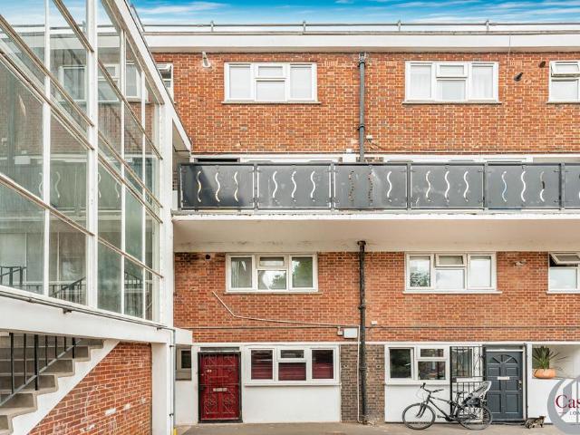 2 bedroom maisonette for sale