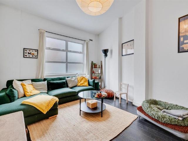 2 bedroom maisonette for sale