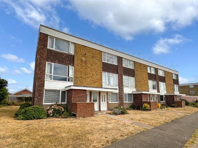 2 bedroom maisonette for sale