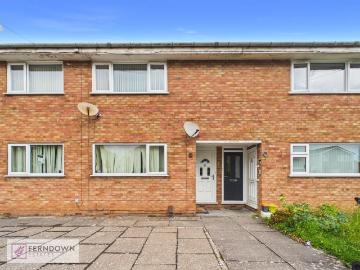 2 bedroom maisonette for sale