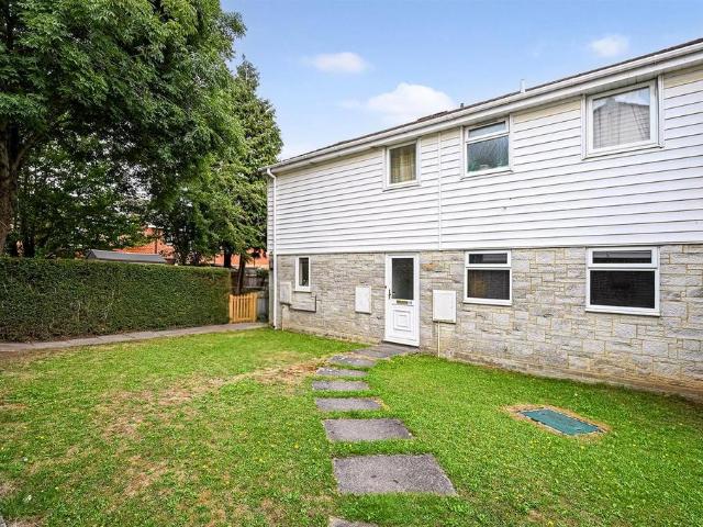 2 bedroom maisonette for sale