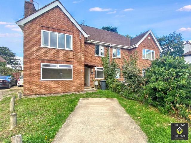 2 bedroom maisonette for sale
