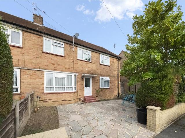 2 bedroom maisonette for sale
