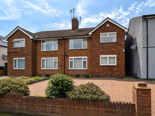 2 bedroom maisonette for sale