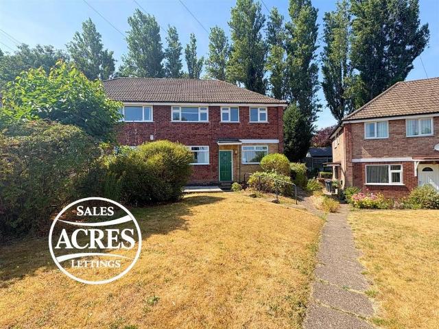 2 bedroom maisonette for sale