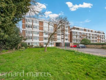 Carlton Drive SW15 London, SW18, Battersea Reach, London, Greater London