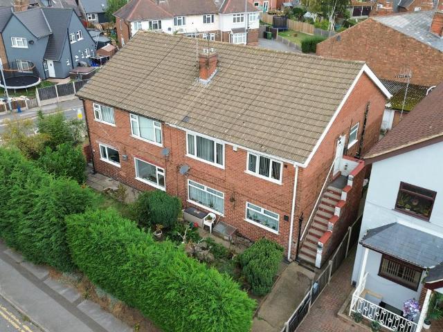 2 bedroom maisonette for sale
