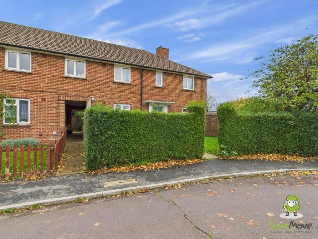 2 bedroom maisonette for sale