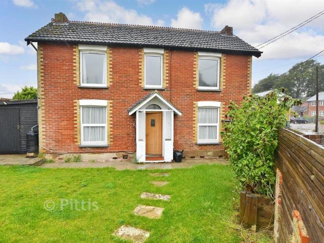 2 bedroom maisonette for sale