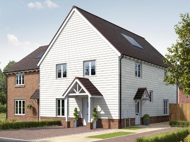 2 bedroom maisonette for sale