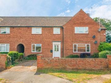 2 bedroom maisonette for sale