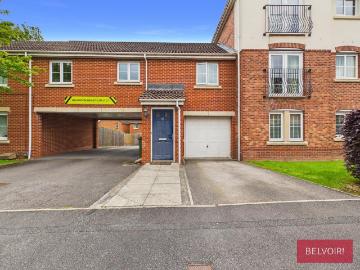 2 bedroom maisonette for sale